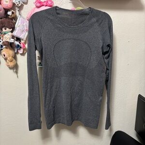 Lululemon Swiftly Tech Long Sleeve Top Grey Size 8